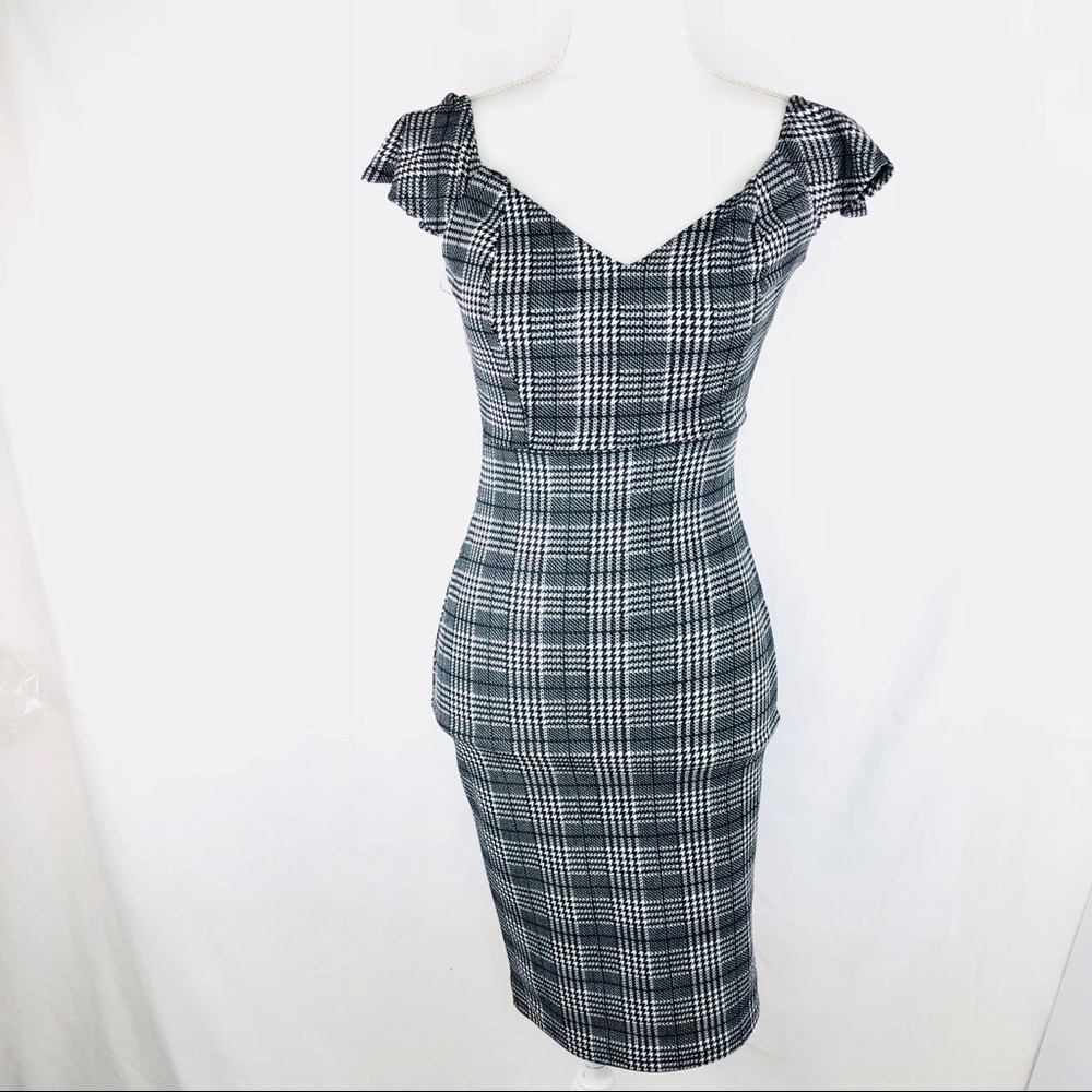 Top 10 Plaid Knit Casual Cold Shoulder Dress BNWT